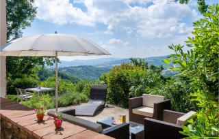 4 Bedroom Stunning Home In Mergo - 3