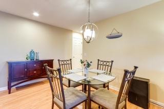 Lake Views and Screened Porch Ozarks Getaway! - Four Seasons - 4