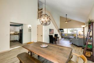 6 Mi to Downtown Flagstaff Townhome with Deck - Flagstaff - 2
