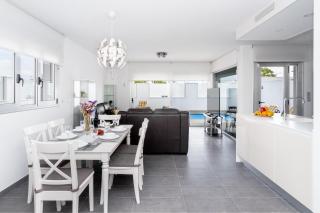 Villa near the sea - 2