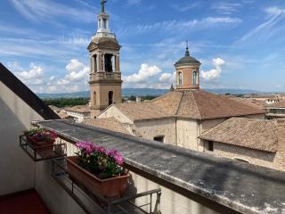 Affittacamere La Terrazza Sul Campanile - Foligno - 6