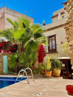 Atico, Terraza & Piscina by Boutique Hostal Lorca, Nerja - Nerja - 0