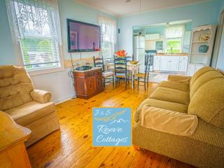Premier Waterfront Cottage 3 - 3