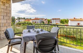 3 Bedroom Cozy Apartment In Medulin - Medulin - 4