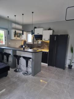 LuxVilla - Ágioi Déka - 3