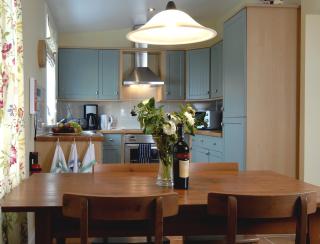 Barcloy Milk House - 3