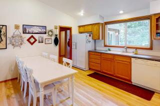 Anderson Island Escape - 4