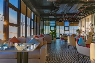 Peninsula Hotel Danang - 2