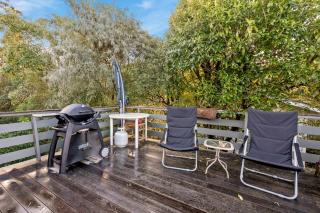 Lake, Love, Laugh - Kuratau Holiday Home - Kuratau - 8
