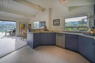 Birdsong Bliss - Takamatua Holiday Home - 2