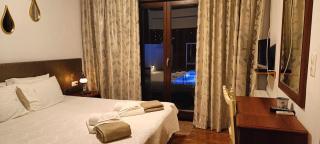 Four Seasons Villas - 7