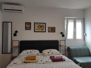 Apartment and Room Bonefacic - Baška - 2