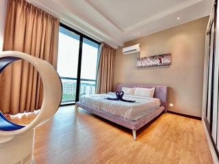 Jeff and Ricky Homestay 8 Boulevard Imperial Suites - Kuching - 0