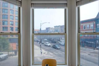 Lakeview 2br w wd nr Wrigley Field lake CHI-944 - 7