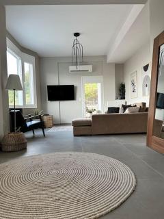 The Urban Escape - 0