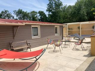 Gîte COQUELICOT F2 avec piscine et SPA - 8