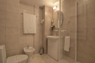 Hotel Michelangelo - Bucarest - 4