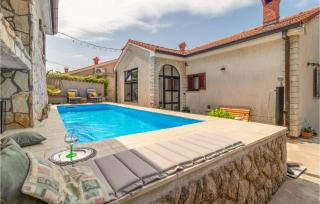 Lovely Home In Glavani - Glavani - 0