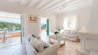 Villa Rahi - Ágios Stéfanos - 8