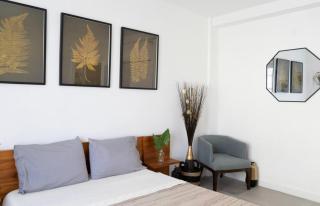 Newely remodeled apartment only 1 min to the beach! - Miami Beach - 8