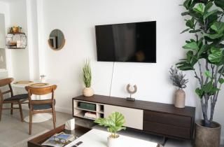 Newely remodeled apartment only 1 min to the beach! - 7