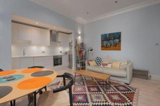Trendy Hampstead Flat RH7 - 0