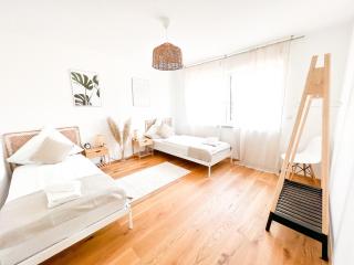 Sunset Club - SUITE L Balkon - Küche - Parkplatz - Memmingen - 7