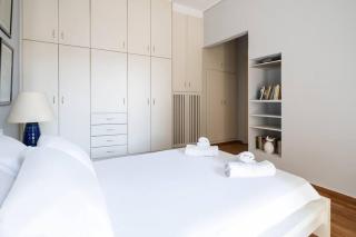 All time Classic: Pianist's 5th FL Apt @ Acropolis - 8