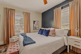 The Luxe/Hot Tub/12min to Horse Park/30 Min to Ark - 1