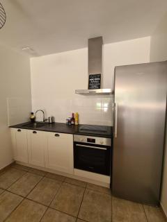 Gîte Le Puy Martineau piscine privée intérieure chauffée terrain arboré à 10 min du Puy du Fo - 1