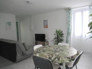 Gîte la Chaumette appartement Emeraude - Villeneuve-de-Berg - 9