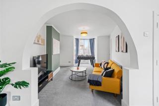 Scandi 3 bed house in Nottinghamshire - Sleeps 5 - Mansfield - 0