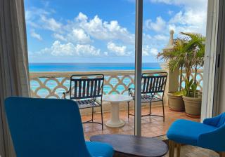 Beachside Apartments Cancun - 1