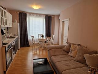 Central Park apartment - Pomorie - 0