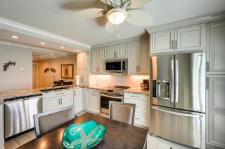 Coastal Marco Island Condo with Club Amenities! - 2