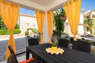 APARTMAN IVONA U PRIZEMLJU - Malinska - 1