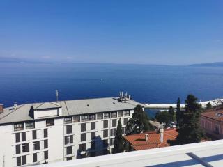 New studio perfect for 2 - Opatija - 9