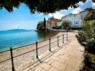 New studio perfect for 2 - Opatija - 8