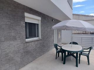 Apartment Dona - Bakarac - 8