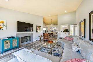 Pool Access Newly Renovated Palm Desert Condo - Palm Desert - 0