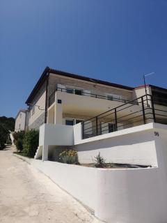 Delfino - apartman uz more - Betina - 6