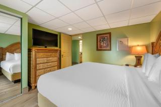 Tropical Winds Resort Hotel - Daytona Beach - 1