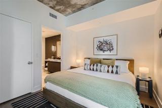 2BD Condo-Rainey St-Best views-RT Pool - 3