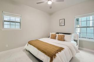 Superb White Modern Farm House - Austin - 1