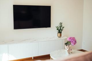 WestCoast Beachside Design Apartment - Liepāja - 8