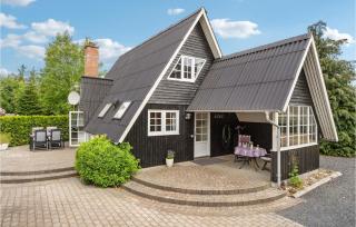 2 Bedroom Gorgeous Home In Tarm - Tarm - 0