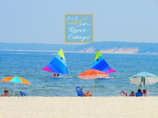 Waterfront Cottage 6 - 8