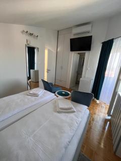 Villa Rosa Rooms - Punat - 9