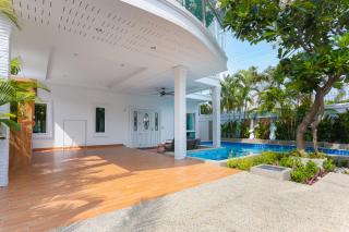 Pattaya Luxury private pool villa near walking street with Sauna jacuzzi Cityhouse154 - Pattaya Sud - 1
