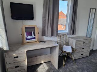 Bristol House By Cliftonvalley Apartments - 6